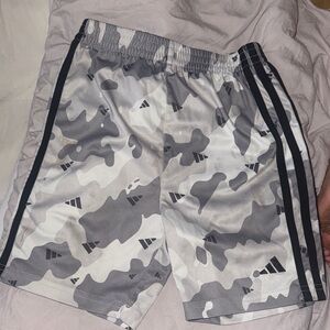 Adidas Men's Black and Gray Camo Athletic Shorts